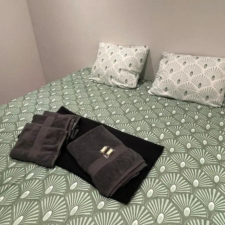Agreable Maison Centre-Ville Bourg-Saint-Andéol المظهر الخارجي الصورة