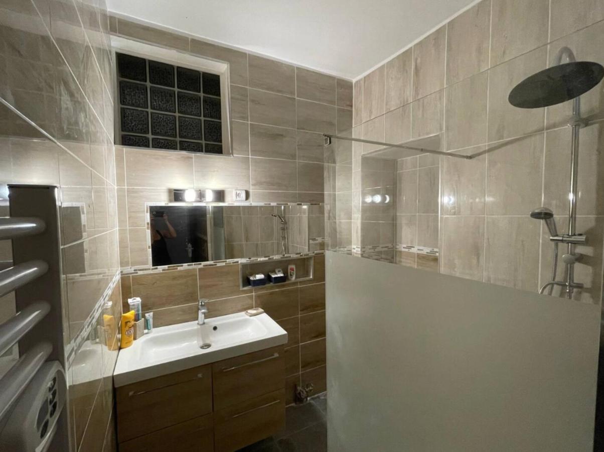 Agreable Maison Centre-Ville Bourg-Saint-Andéol المظهر الخارجي الصورة